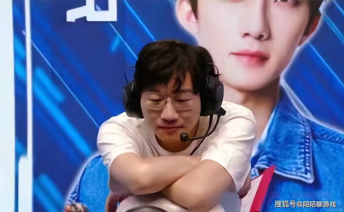 u11I14b1bGKgc6DJ.jpg