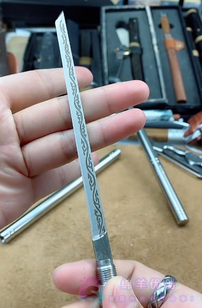 JEEP全钢霸王棍一体刀
